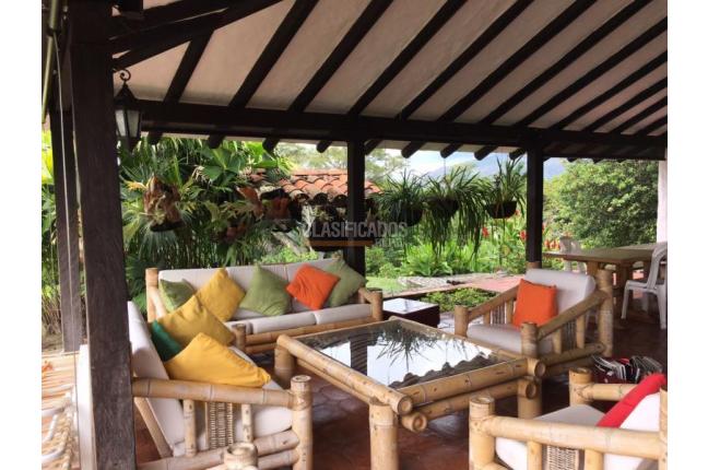 Fincas y Casas Campestres, Venta, El Cerrito - $2.050.000.000