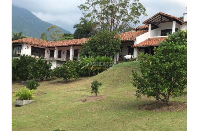 Fincas y Casas Campestres, Venta, El Cerrito - $2.050.000.000