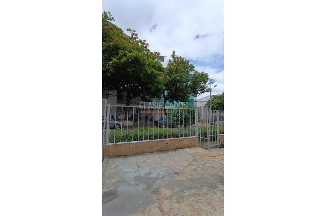 Locales y Bodegas, Alquiler, Tequendama - $1.800.000