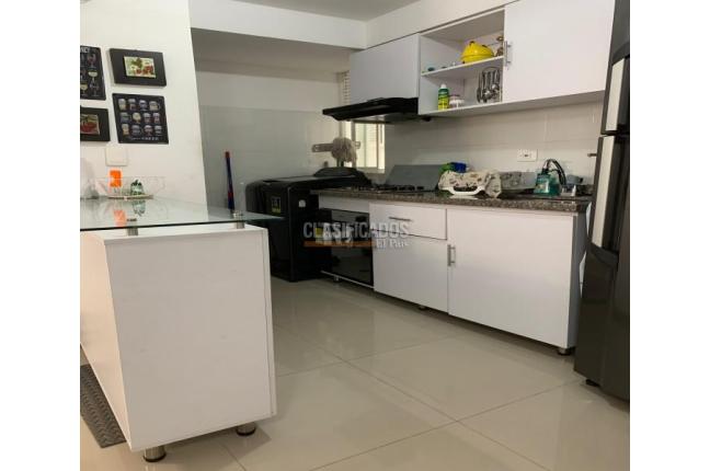 Apartamentos, Venta en Ciudad Melendez