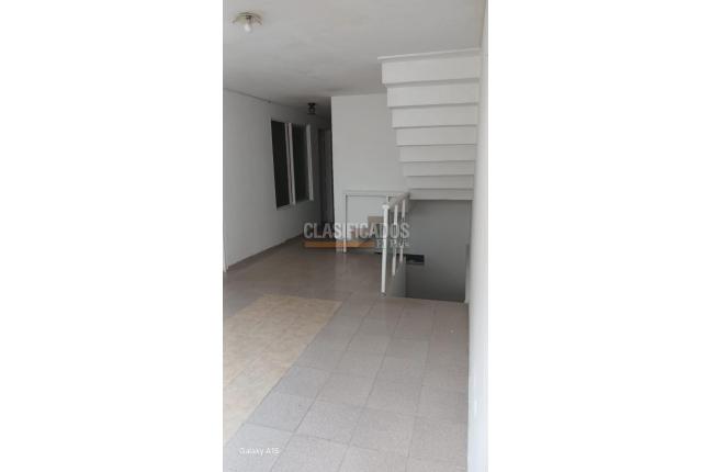 Casas, Venta, Nápoles - $480.000.000