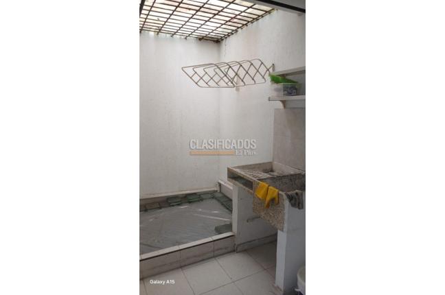 Casas, Venta, Nápoles - $480.000.000