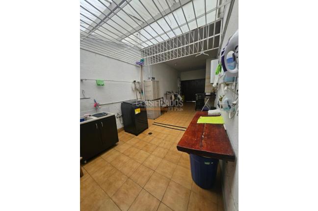 Casas, Venta, Cristales - $1.000.000.000