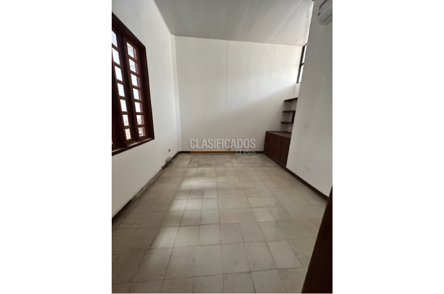 Casas, Venta, Granada - $1.100.000.000