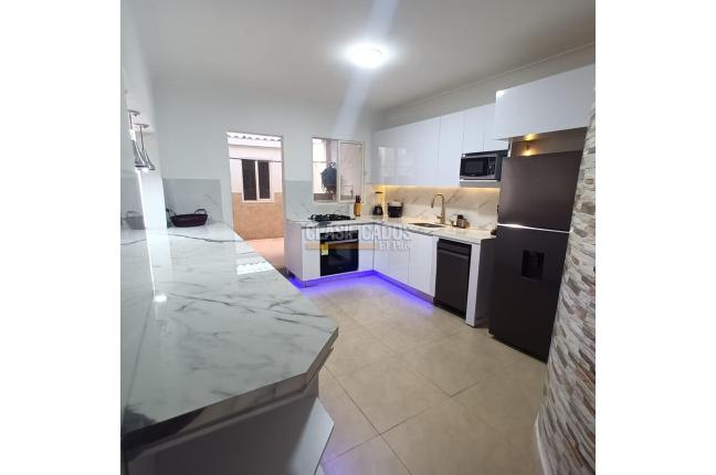 Casas, Venta, Cristales - $1.100.000.000