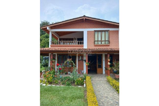 Fincas y Casas Campestres, Venta en Calima (Darién)