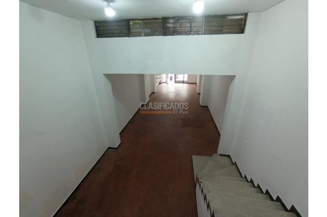 Locales y Bodegas, Alquiler, Miraflores - $3.500.000