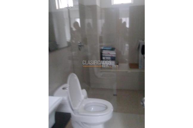 Edificios, Alquiler, La Flora - $11.000.000