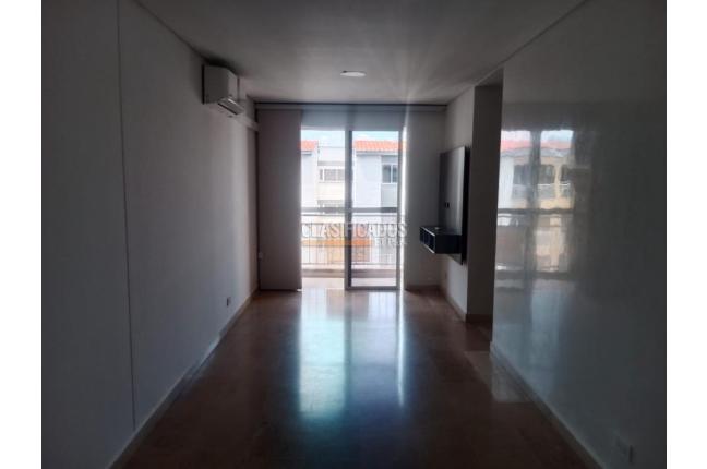 Apartamentos, Venta en Jamundí