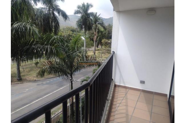 Apartaestudios, Alquiler, La Flora - $1.600.000