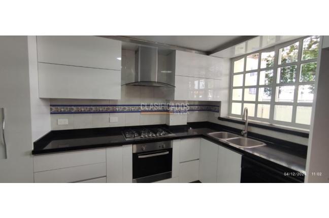 Casas, Venta, Nueva Tequendama - $980.000.000