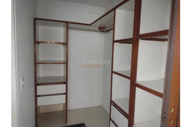 Oficinas y Consultorios, Alquiler en San Vicente