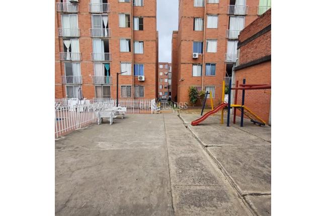 Apartamentos, Venta, Flora Industrial - $180.000.000