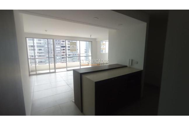 Apartamentos, Venta en Valle del Lili