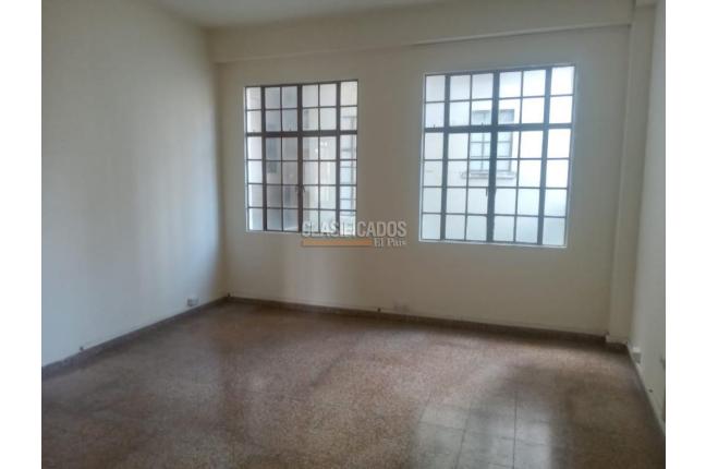 Oficinas y Consultorios, Alquiler, San Pedro - $585.000