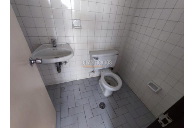 Oficinas y Consultorios, Alquiler, San Pedro - $640.000