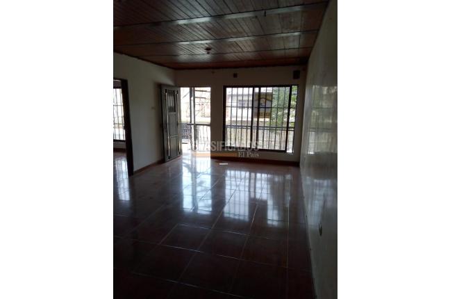 Casas, Venta, Evaristo García - $350.000.000