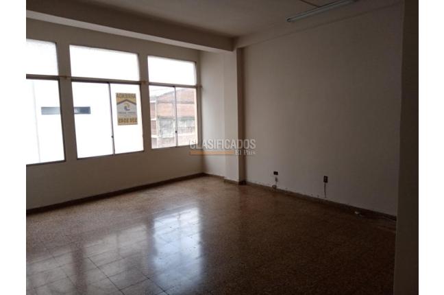 Oficinas y Consultorios, Alquiler en San Pedro