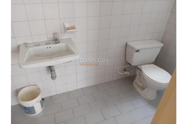 Oficinas y Consultorios, Alquiler en San Pedro