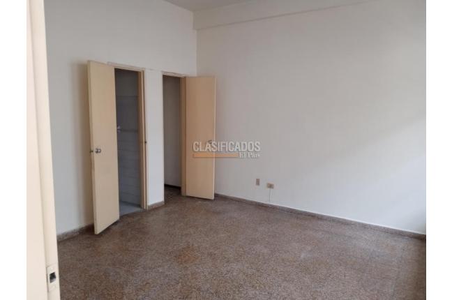 Oficinas y Consultorios, Alquiler, San Pedro - $658.000
