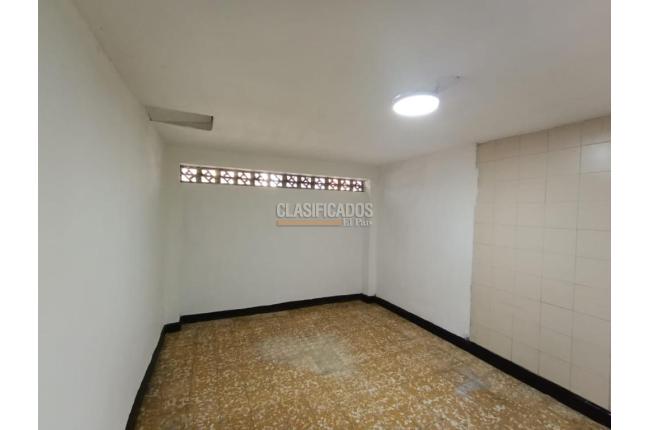 Locales y Bodegas, Alquiler, San Cayetano - $1.650.000