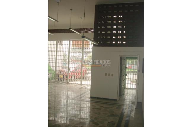 Locales y Bodegas, Alquiler, Popular - $4.000.000