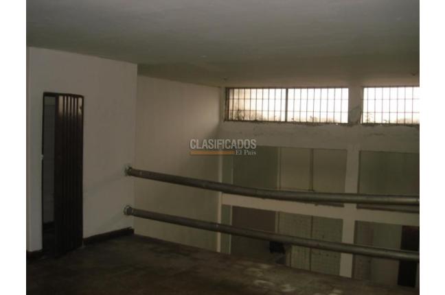 Locales y Bodegas, Venta, Santa Rosa - $1.500.000.000