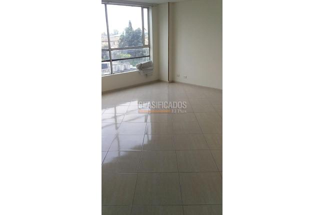 Apartamentos, Venta, Madrid - $195.000.000