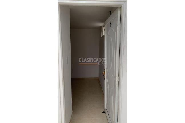 Apartaestudios, Alquiler, Chapinero - $800.000