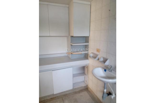 Oficinas y Consultorios, Alquiler, Pereira - $4.700.000