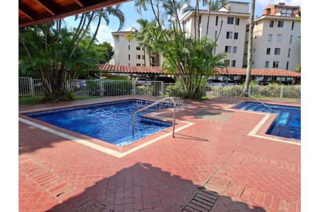 Apartamentos, Venta, Las Quintas de Don Simón - $300.000.000