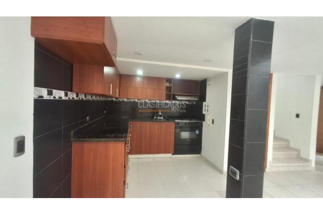 Casas, Alquiler, Chía - $2.200.000