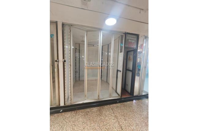 Locales y Bodegas, Alquiler, Bogotá - $700.000