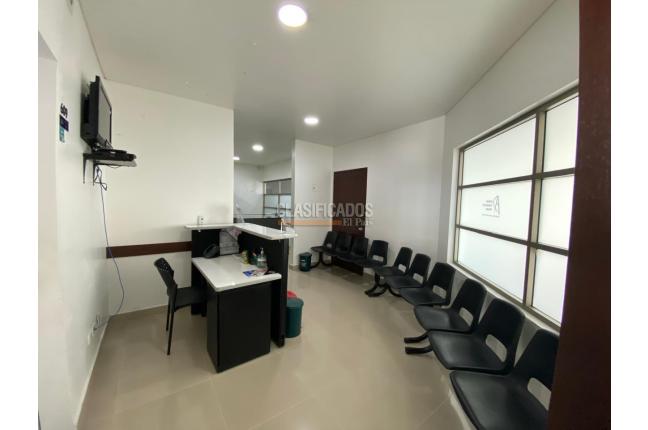 Oficinas y Consultorios, Venta, Clínica Farallones - $345.000.000
