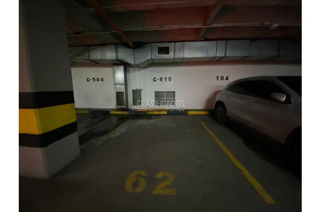 Oficinas y Consultorios, Venta, Clínica Farallones - $345.000.000