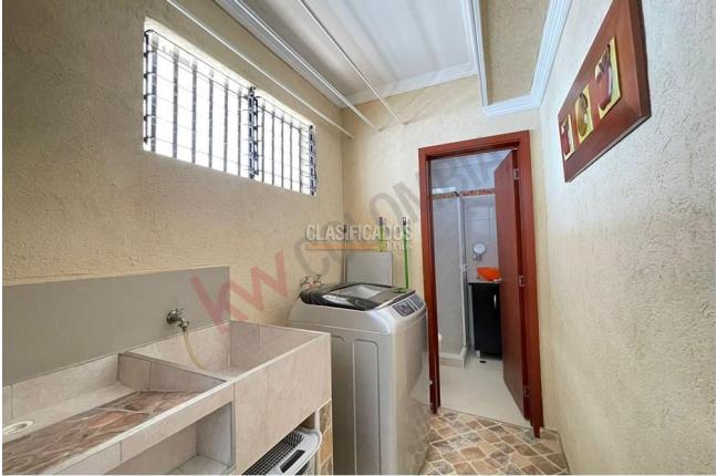 Apartamentos, Venta, La Flora - $355.000.000