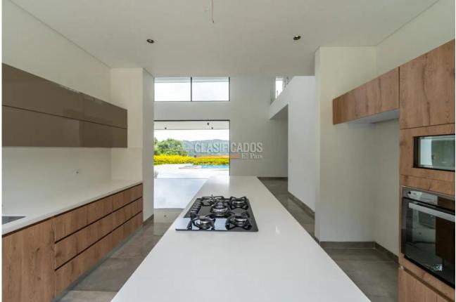 Fincas y Casas Campestres, Venta, Calima (Darién) - $2.400.000.000