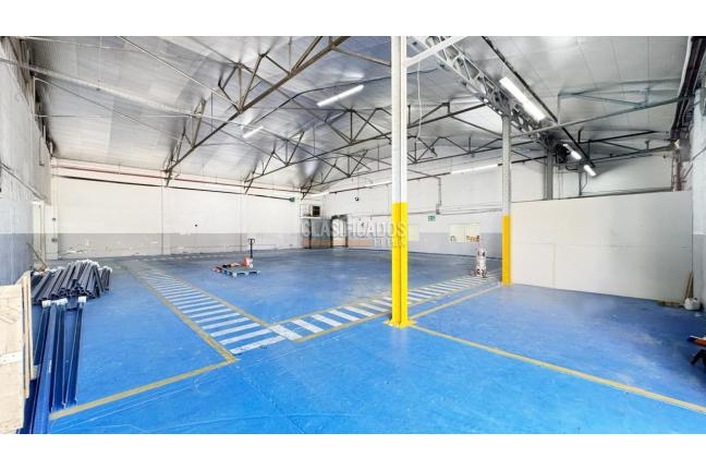 Locales y Bodegas, Alquiler, Industrial - $14.000.000