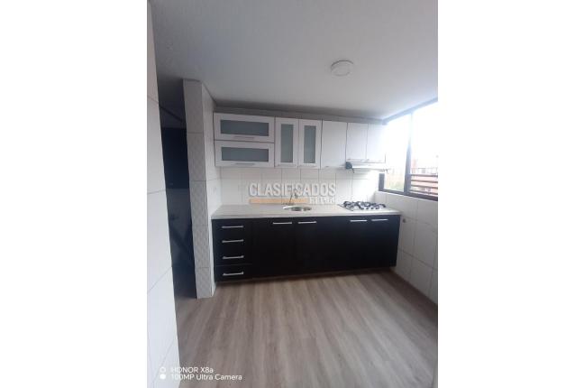 Apartamentos, Venta, Guadalupe - $300.000.000