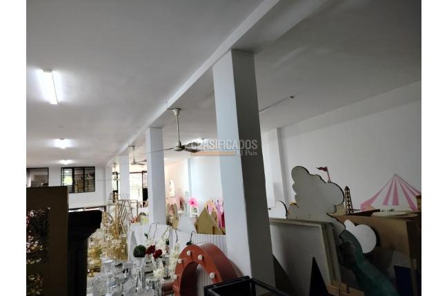 Casas, Venta, Ulpiano Lloreda - $1.560.000.000