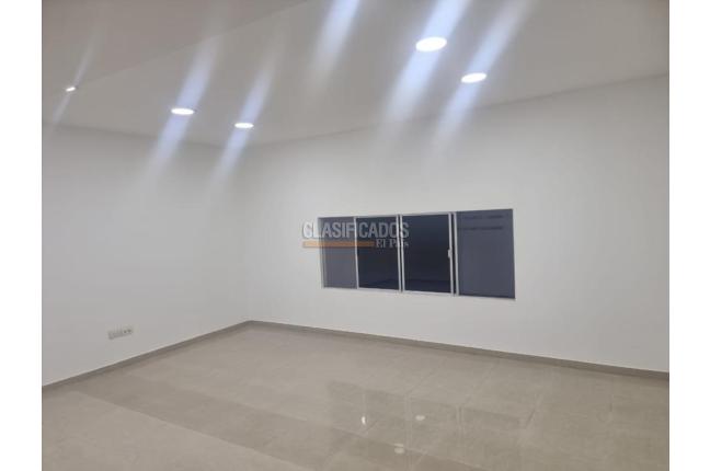 Locales y Bodegas, Alquiler, Tequendama - $6.000.000