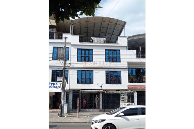 Apartamentos, Alquiler, Bretaña - $700.000