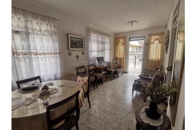 Casas, Venta, La Base - $450.000.000