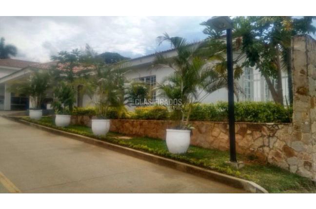 Casas, Venta, Ciudad Jardín - $1.700.000.000