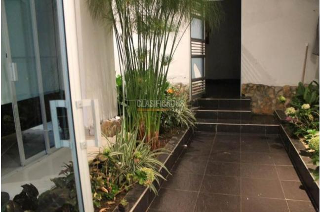 Casas, Venta, Ciudad Jardín - $3.500.000.000