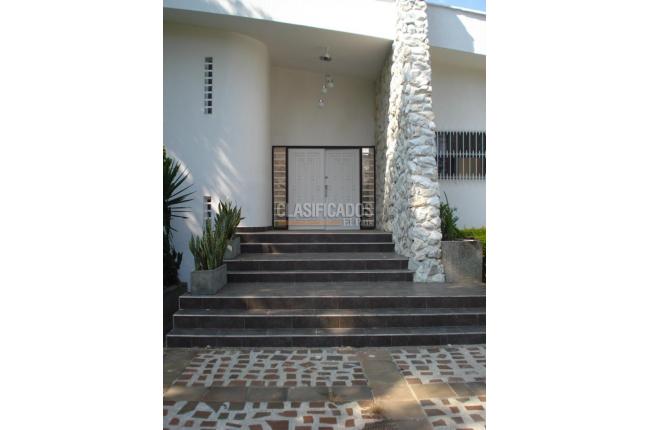 Casas, Venta en Ciudad Jardín