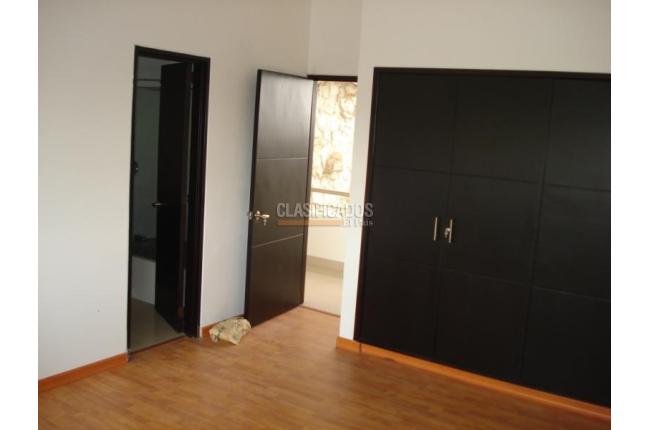 Casas, Venta, Ciudad Jardín - $2.500.000.000