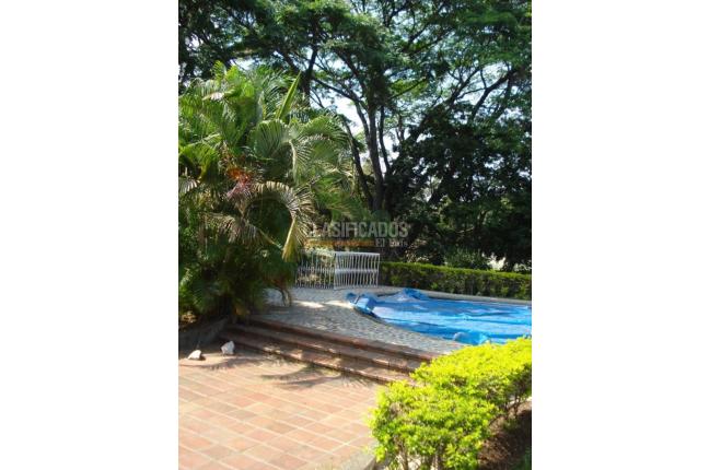 Casas, Venta, Ciudad Jardín - $2.500.000.000