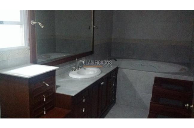 Casas, Venta, Tejares de San Fernando - $1.400.000.000