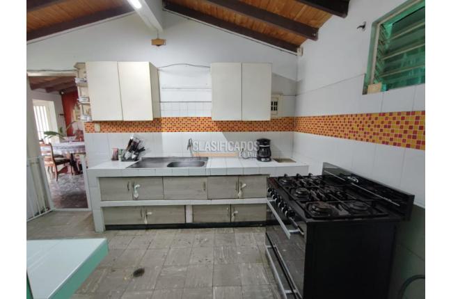 Casas, Venta, Prados del Norte - $780.000.000